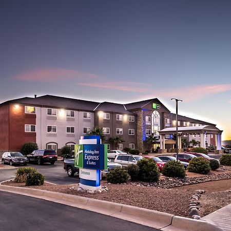 Holiday Inn Express & Suites Alamogordo Highway 54/70 By Ihg Eksteriør bilde