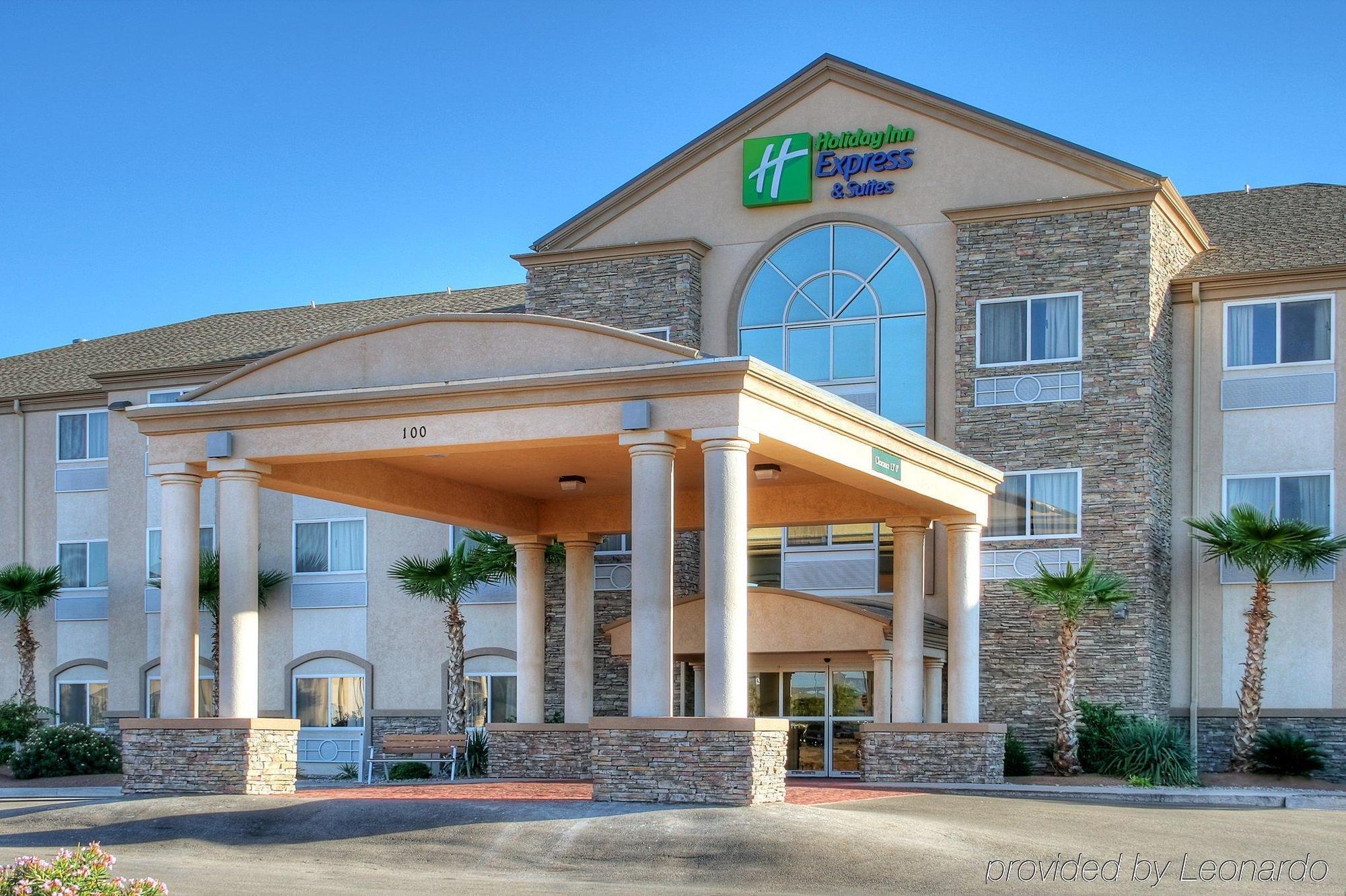 Holiday Inn Express & Suites Alamogordo Highway 54/70 By Ihg Eksteriør bilde